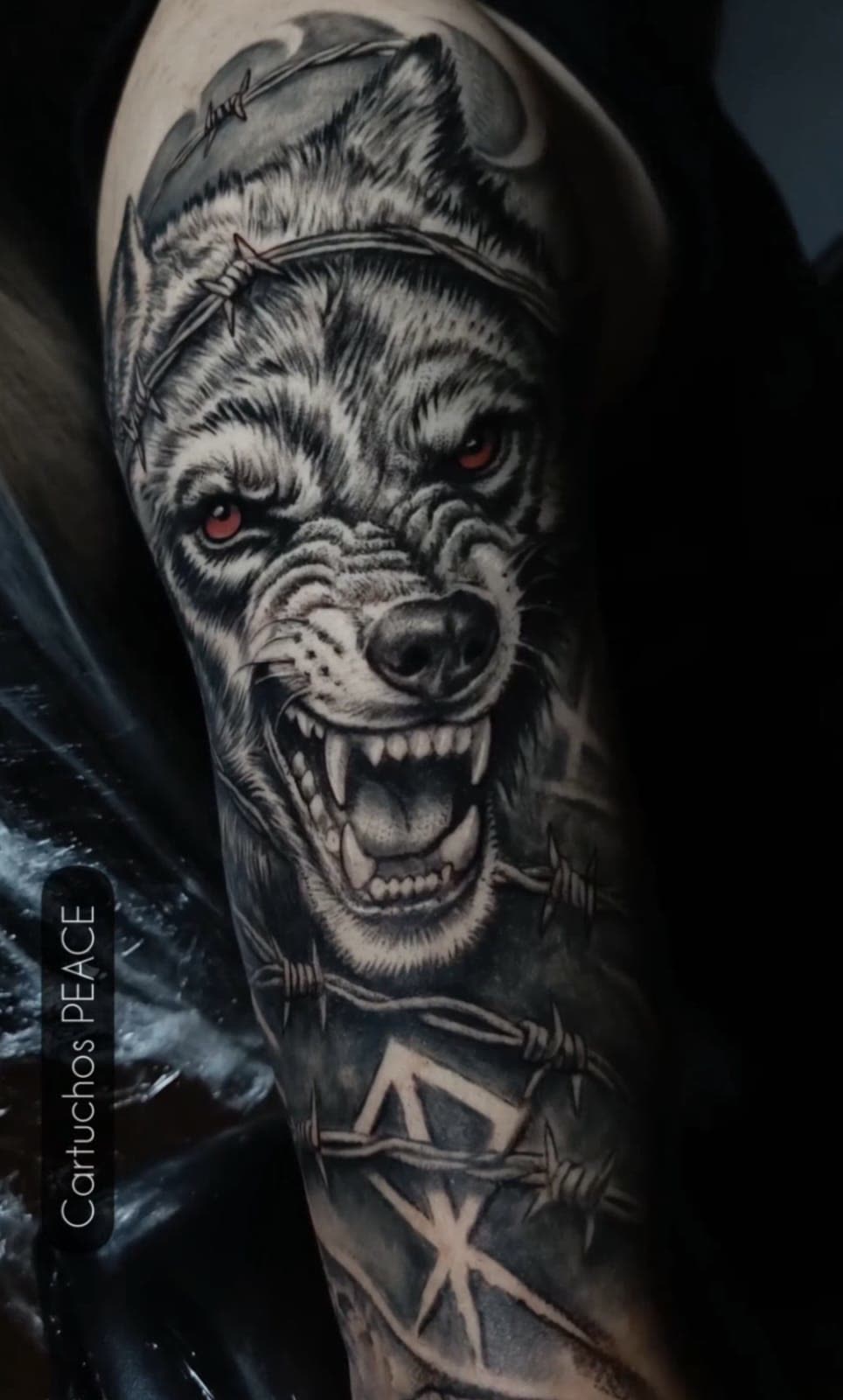 Tatuagem realista por Ryck Tattoo